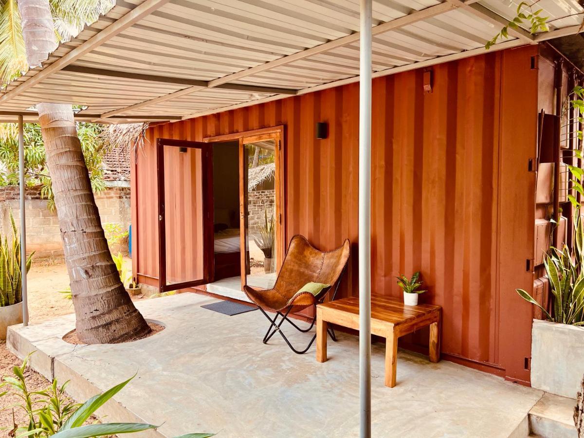 Little Lagoon Hostel Arugam Bay Bagian luar foto