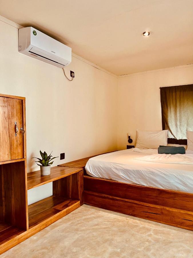 Little Lagoon Hostel Arugam Bay Bagian luar foto
